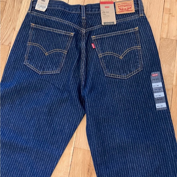 Levi Pinstripe Jeans - Picture 10 of 12